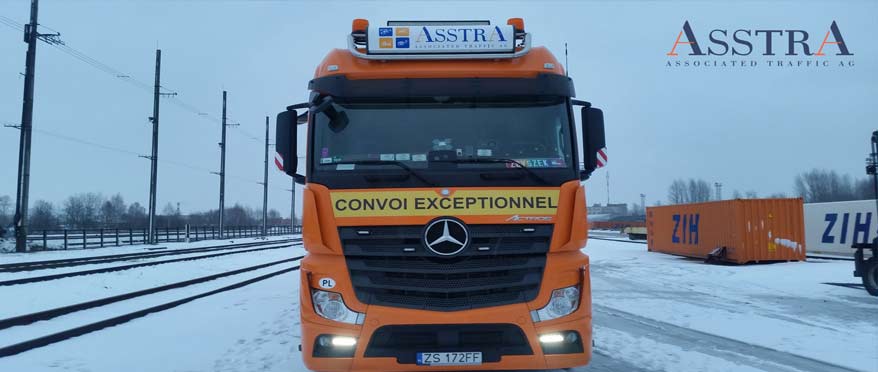 Transportation of loader from Poland to Russia