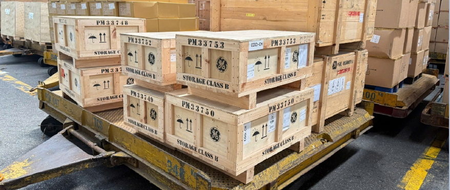 Delivery of Turbine Components from Vie...